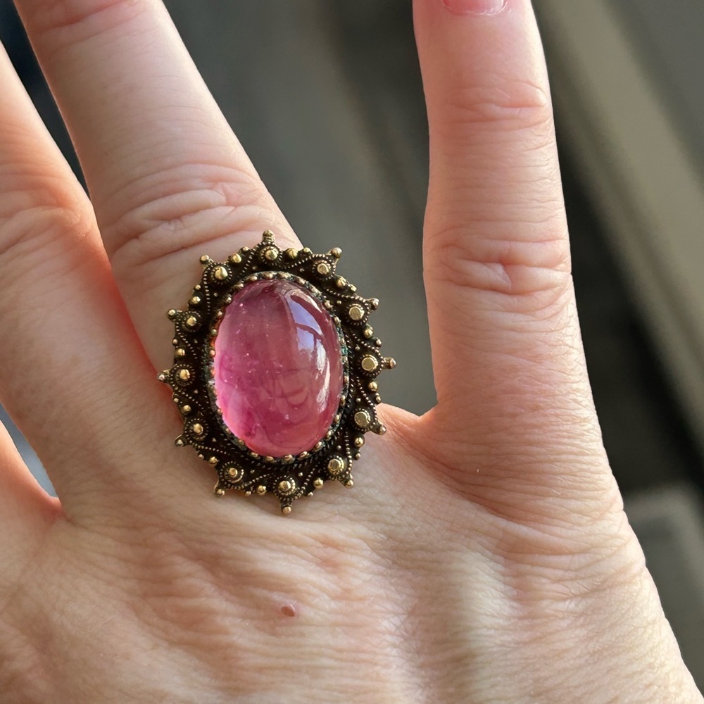 JELLY BELLY Vintage-Inspired Pink and Gold Ring size 4 1/2